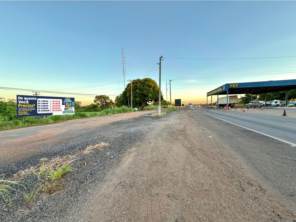 Outdoor em Gurupi - RODOVIA BR-153, ENTRADA DE GURUPI, VINDO DE PALMAS (#GPI01) | Paraled Mídia Exterior