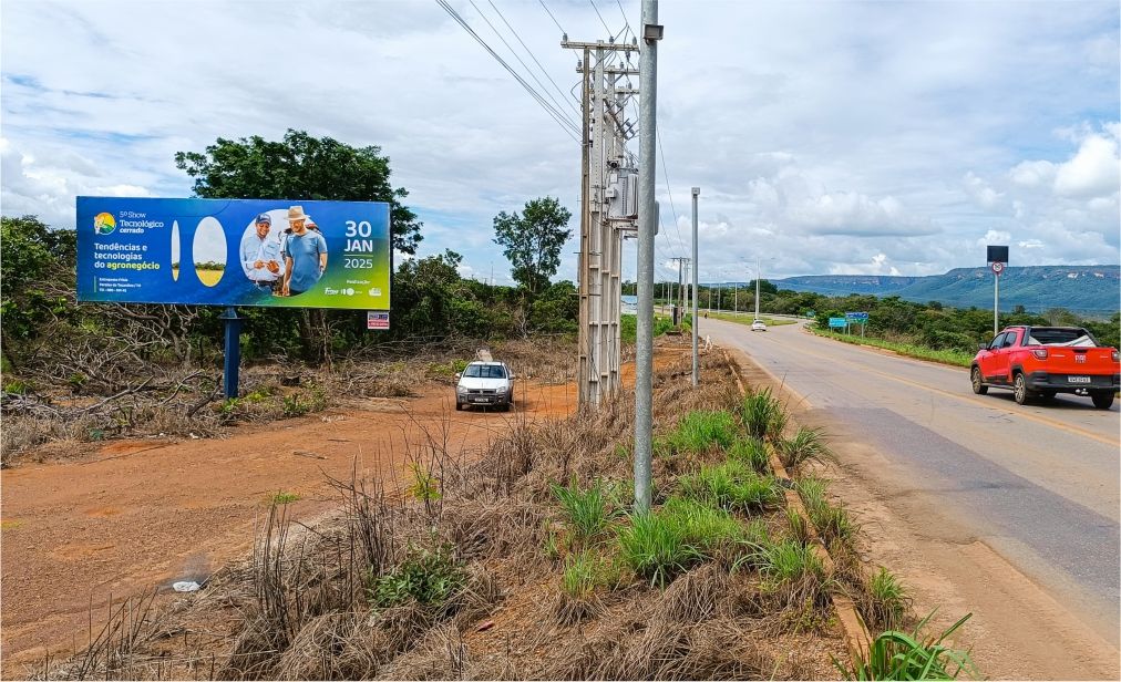 Outdoor em Palmas - TO 050 | Paraled