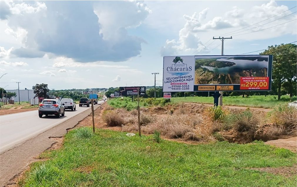 Outdoor em Palmas, TO 080,SENTIDO DE QUEM TRANSITA DE
PALMAS PARA LUZIMANGUES, AO LADO DIREITO
(EM FRENTE A TRATERRA) (#PMW34B) | Paraled Mídia Exterior