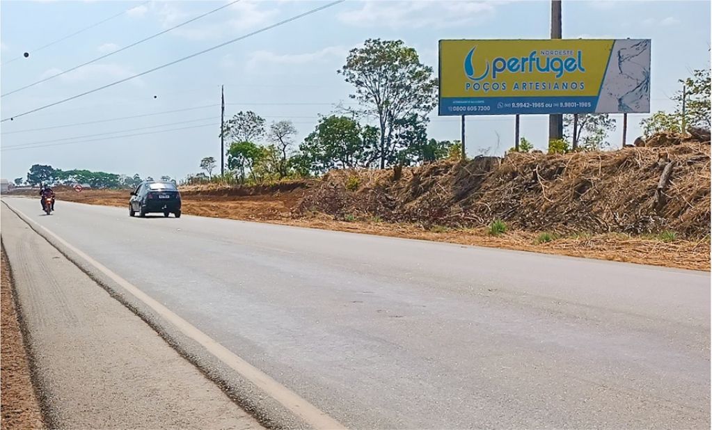 Outdoor em Paraíso do Tocantins, TO-080, VINDO DE PALMAS PARA PARAÍSO, AO LADO DIREITO DE QUEM TRANSITAVINDO DE PALMAS (PRÓXIMO AO SILO DE GRÃOS) (#PSO50-B) | Paraled Mídia Exterior