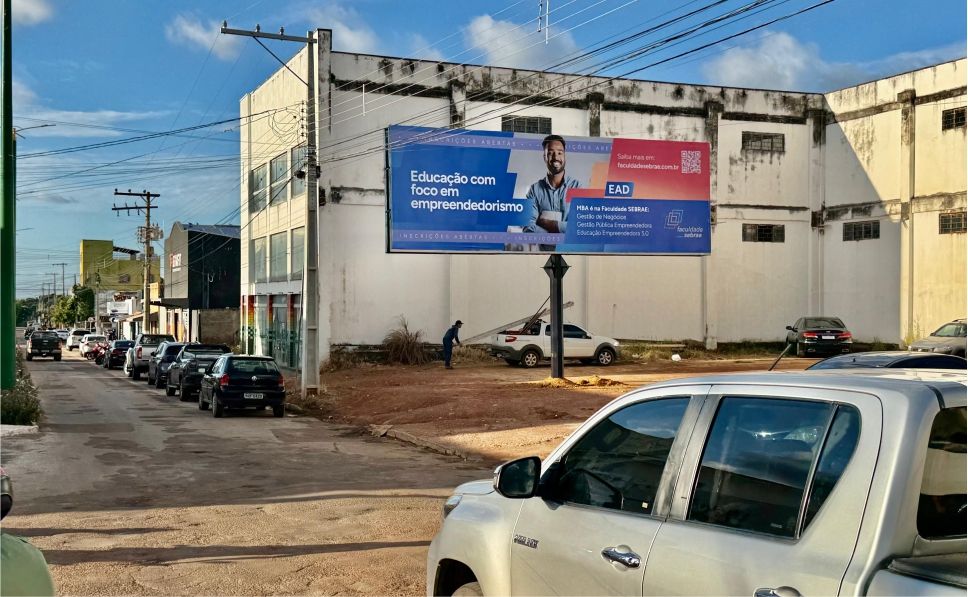 Outdoor em Paraíso do Tocantins - POUSO ALEGRE, AV. CASTELO BRANCO, SENTIDO FEIRA COBERTA, LADO DIREITO DE QUEM TRANSITA, EM FRENTE AO PROCON (#PSO59-A) | Paraled Mídia Exterior